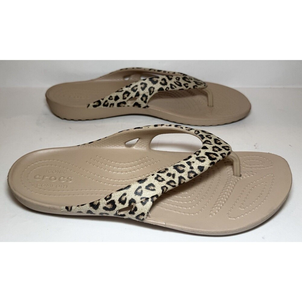 Crocs Kadee II Leopard Flip Flops Women’s 9 Tan Animal Print Sandals